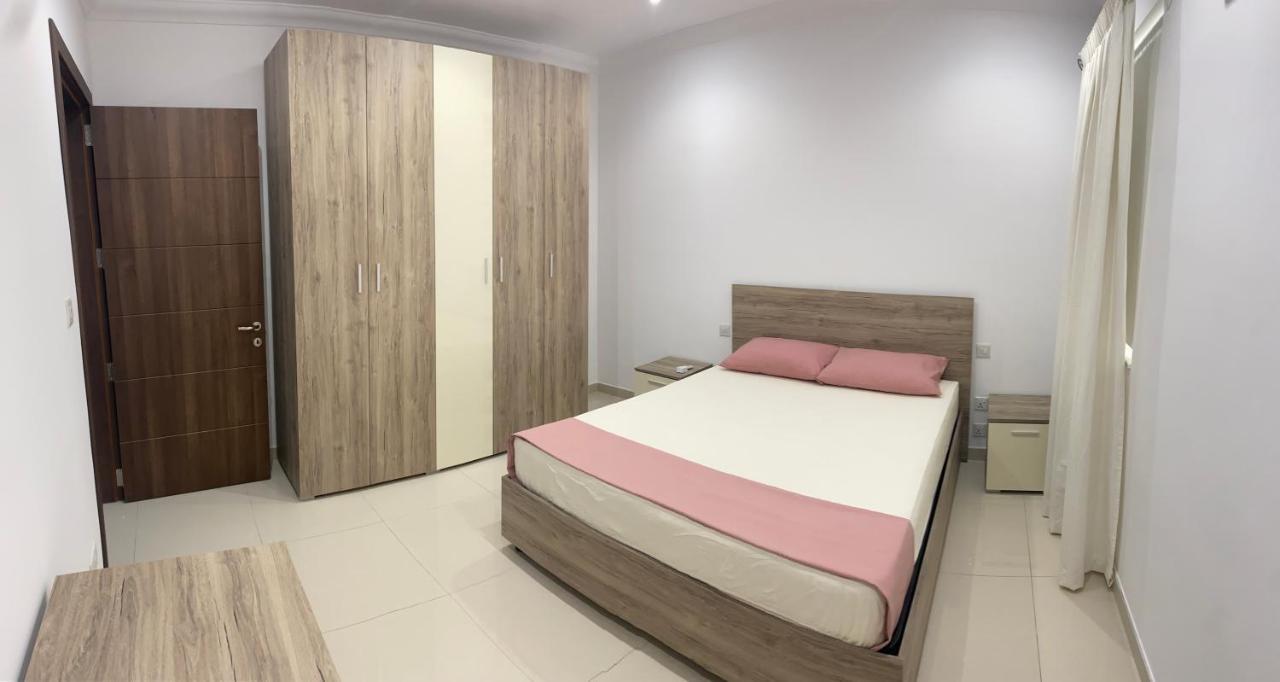 New 3 Bedroom Apartment Close To Airport Zurrieq Εξωτερικό φωτογραφία