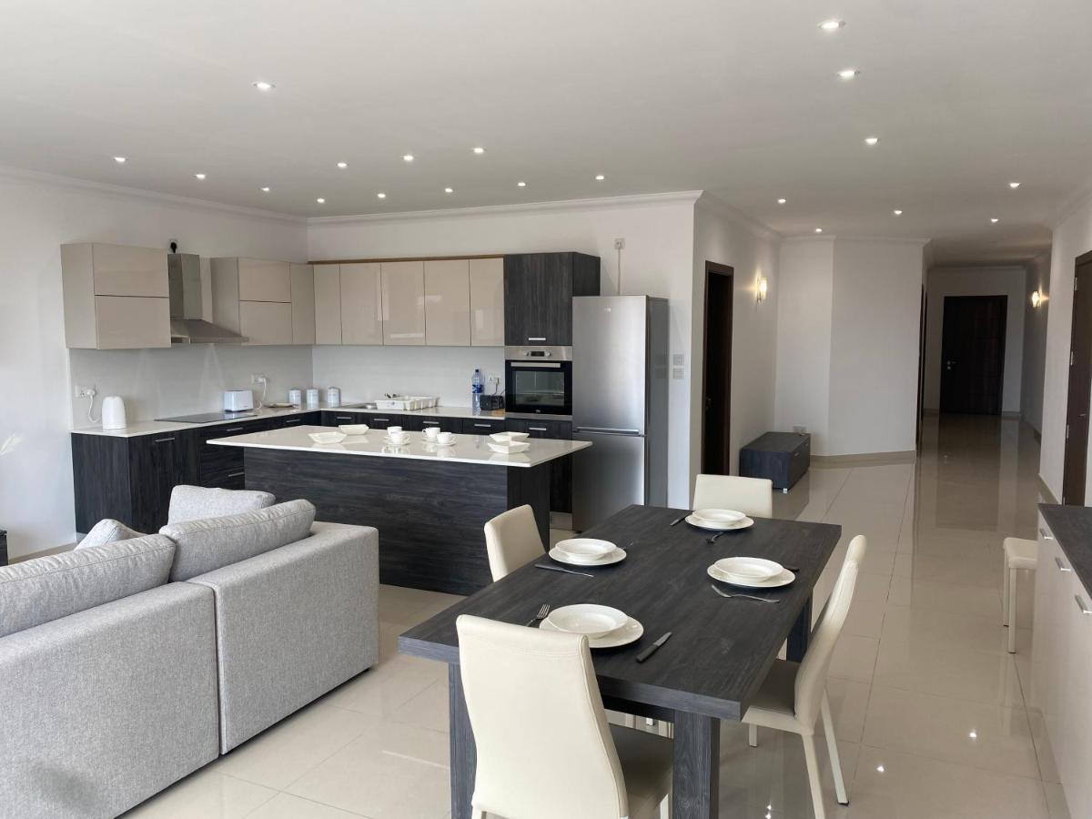 New 3 Bedroom Apartment Close To Airport Zurrieq Εξωτερικό φωτογραφία